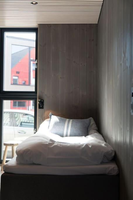 Seafront Apartment Henningsvaer Exterior foto