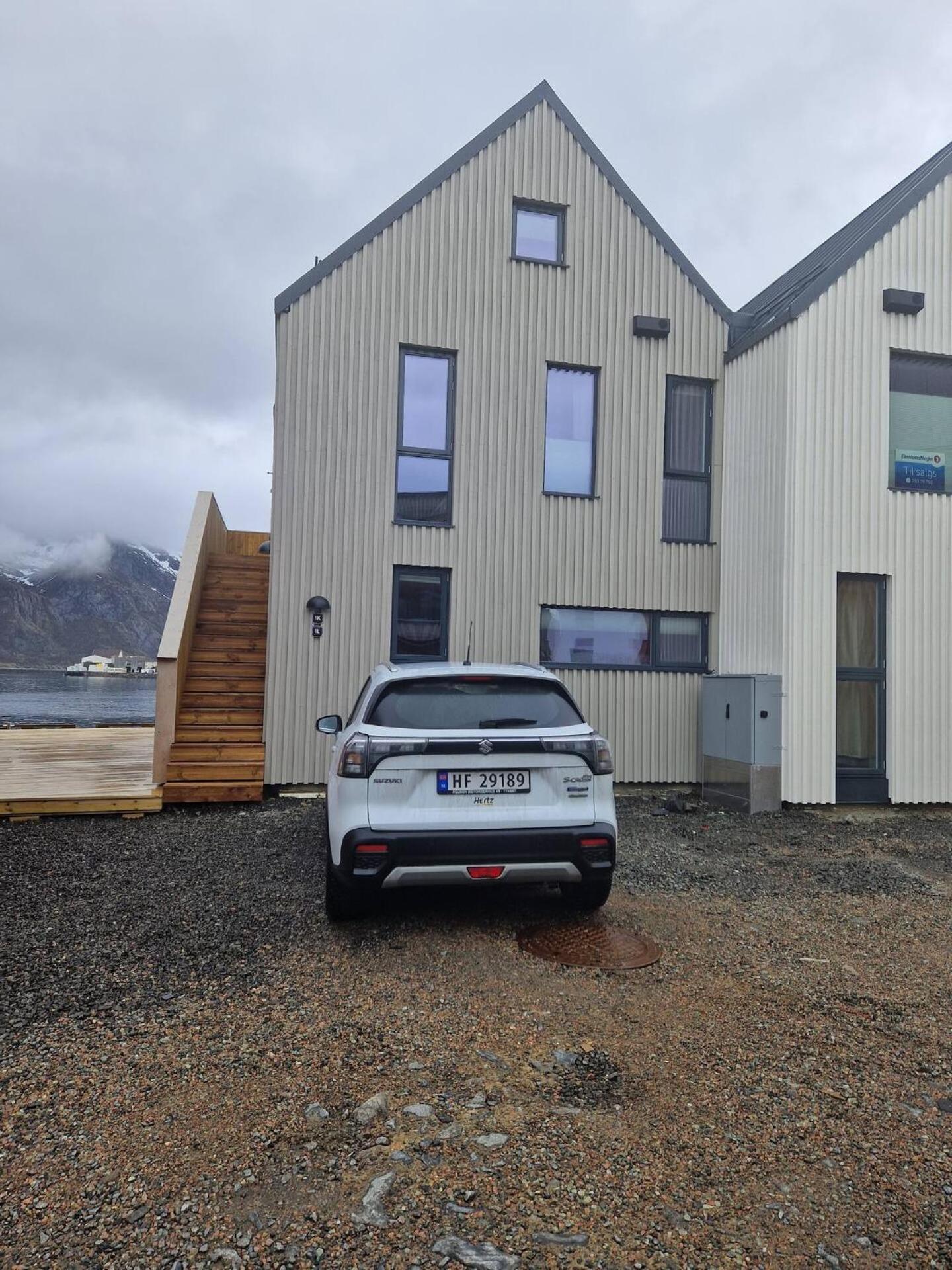 Seafront Apartment Henningsvaer Exterior foto